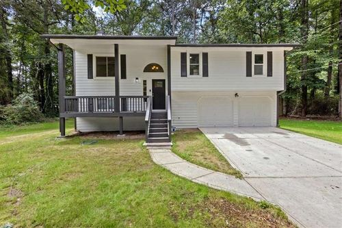 2152 Cedar Creek Ln, Lithia Springs, GA, 30122-3579 | Card Image