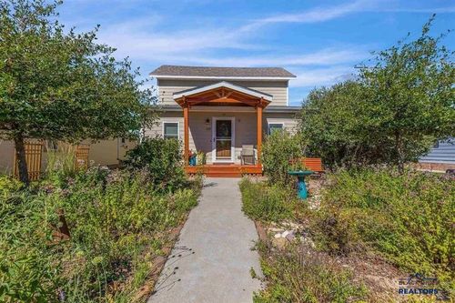 128 S 16th St, Hot Springs, SD, 57747-2146 | Card Image