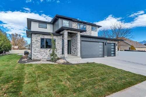 3168 W Chalk Creek Way, South Jordan, UT, 84095-7971 | Card Image