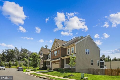 9559 Sanger St, LORTON, VA, 22079-2139 | Card Image