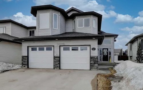 12414 105 St, Grande Prairie, AB, T8V8L6 | Card Image