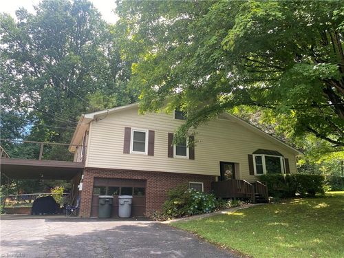 1104 Windover Rd, Randleman, NC, 27317-9770 | Card Image