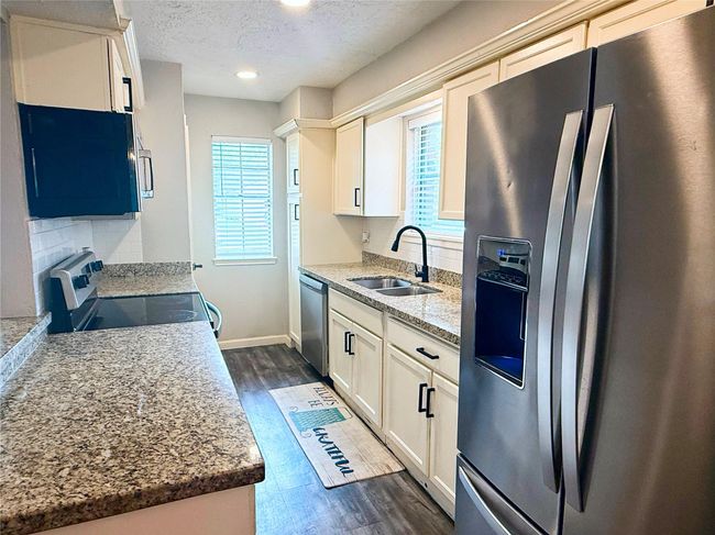4822 Glendower Dr, House other with 4 bedrooms, 3 bathrooms and 2 parking in Spring TX | Image 7