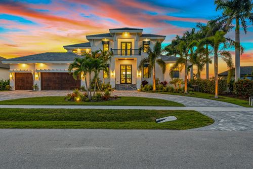 920 Iris Ct, MARCO ISLAND, FL, 34145-2319 | Card Image
