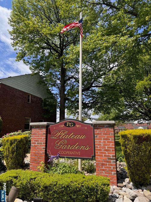 1255 Anderson, Fort Lee, NJ, 07024 | Card Image