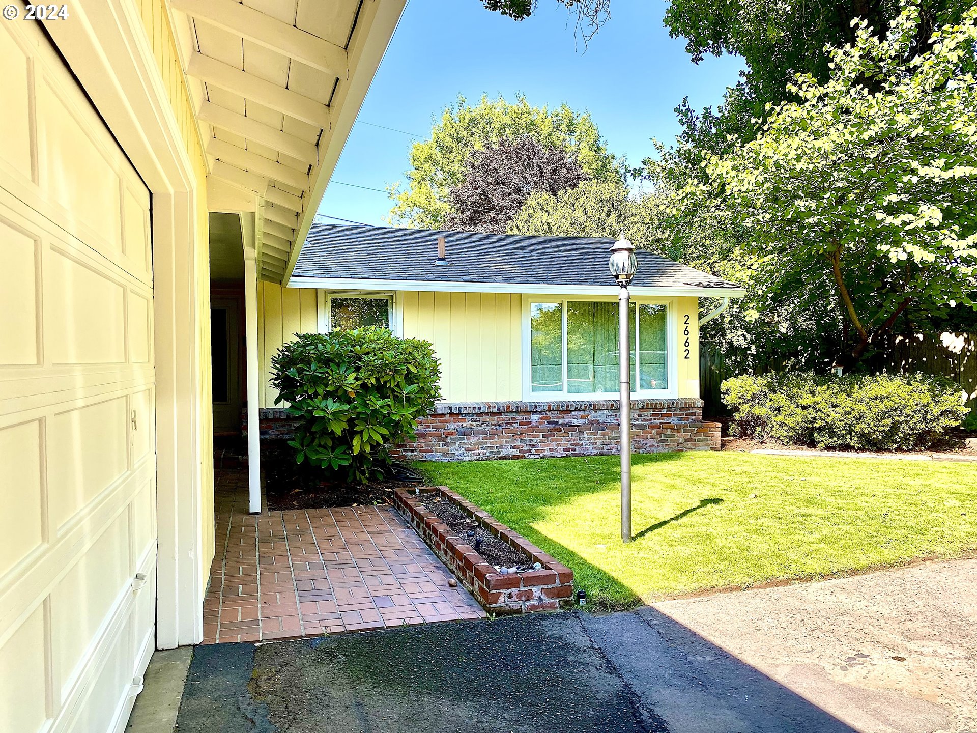 Donner Pl, Eugene, OR 97401