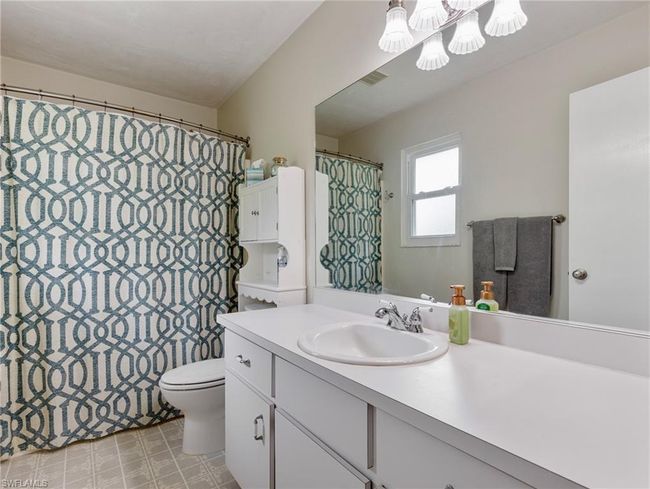 4724 Pembrooke Ln, House other with 3 bedrooms, 2 bathrooms and 2 parking in BONITA SPRINGS FL | Image 27