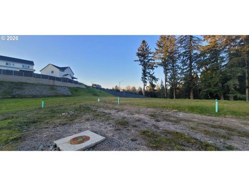 3507 N 12th Cir, Ridgefield, WA, 98642-4608 | Card Image