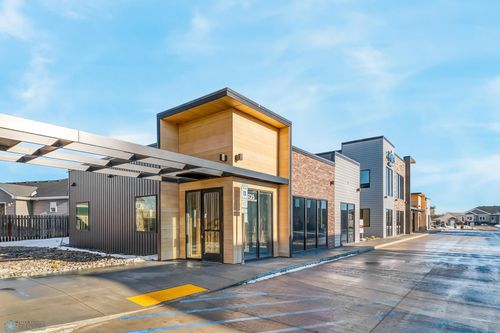 5135 44th St S, Fargo, ND, 58104-6069 | Card Image