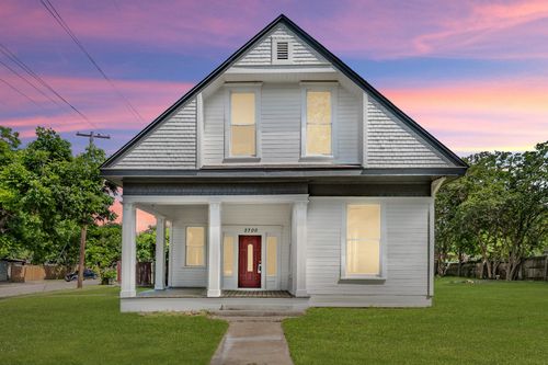 2700 Grim Ave, Waco, TX, 76707-2665 | Card Image