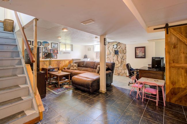 95 Railway St, House other with 3 bedrooms, 2 bathrooms and 6 parking in Lansdowne ON | Image 29