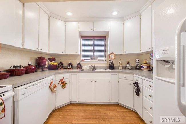 2492 E 2100 N, House other with 6 bedrooms, 4 bathrooms and 2 parking in Hamer ID | Image 10