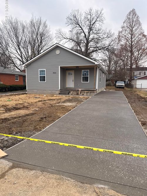 1522 Alma Ave, Louisville, KY, 40215-1205 | Card Image