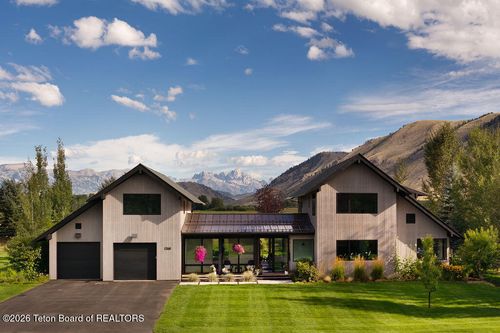 1268 Melody Creek Ln, Jackson, WY, 83001-8982 | Card Image