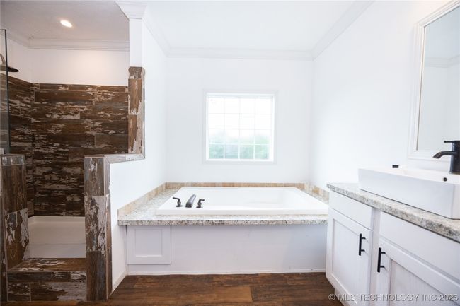 6771 County Road 4151, House other with 4 bedrooms, 3 bathrooms and null parking in Pawhuska OK | Image 23