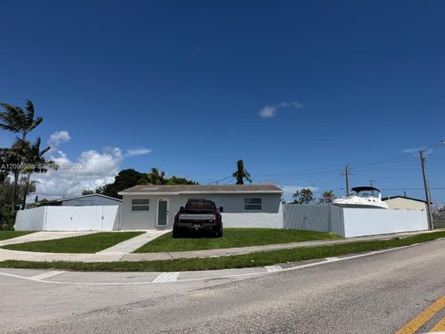 22365 Sw 112th Ct, Miami, FL, 33170-4705 | Card Image