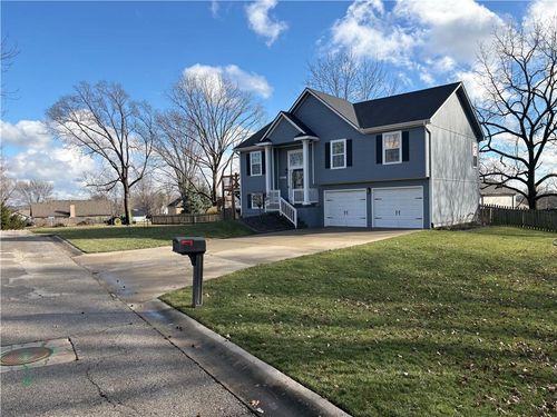 1302 Rice St, Pleasant Hill, MO, 64080-1152 | Card Image