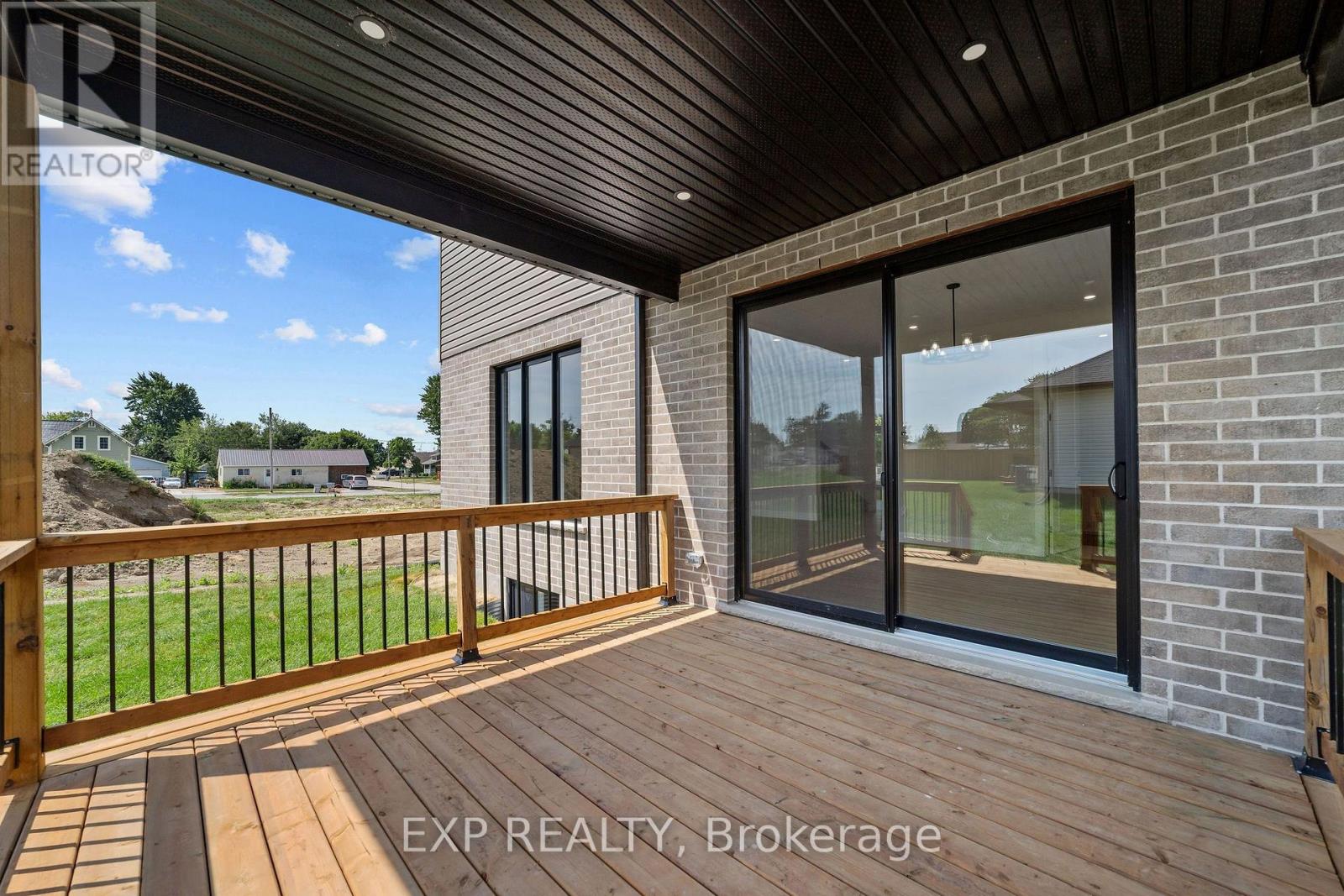 Residential in Warwick (Watford) 3