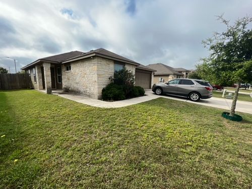 223 Teron Dr, San Marcos, TX, 78666-7095 | Card Image