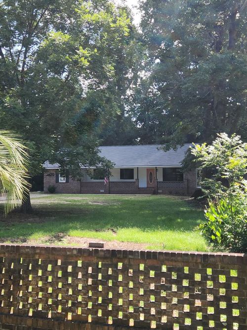 520 Lee Road 219, Phenix City, AL, 36870-8716 | Card Image