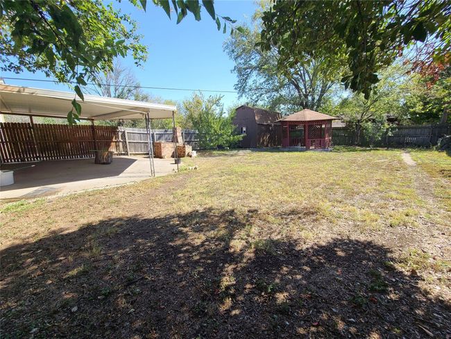 1301 Cliff Ct, House other with 3 bedrooms, 3 bathrooms and null parking in Edgecliff Village TX | Image 6