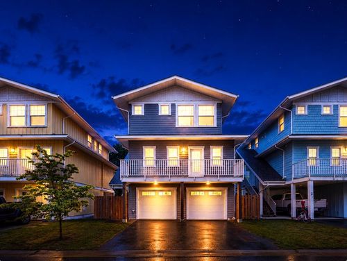 2-39885 Government Rd, Squamish, BC, V8B0Z2 | Card Image