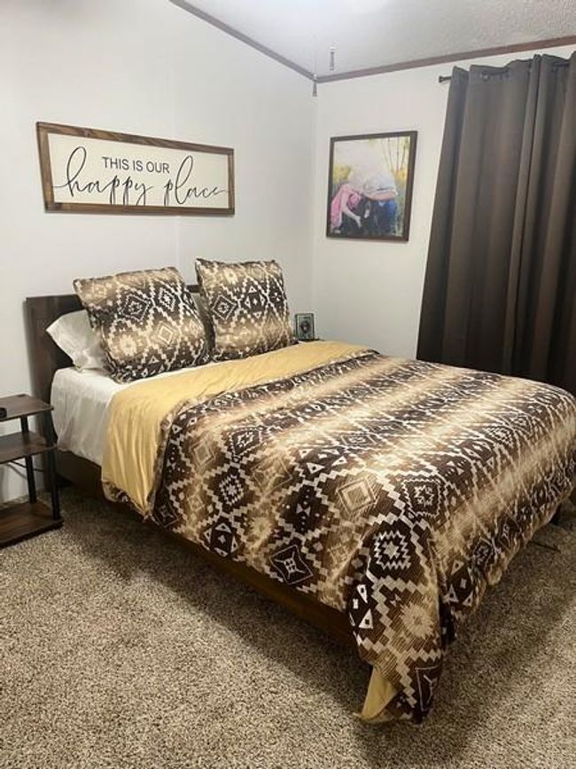 9870 N Leona Blvd, Home with 3 bedrooms, 2 bathrooms and null parking in Leona TX | Image 10