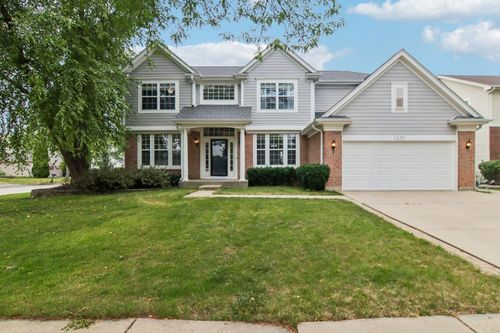 1201 Sterling Dr, Mundelein, IL, 60060-1081 | Card Image
