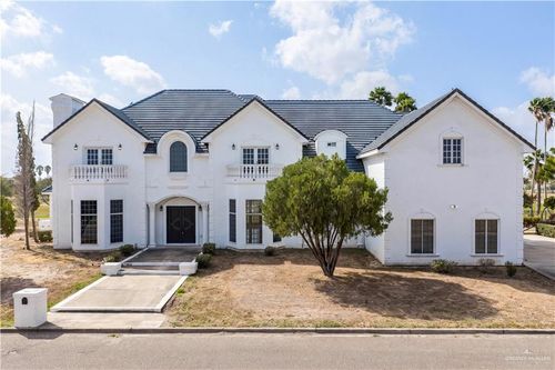 1009 Hacienda Del Sol, Weslaco, TX, 78596-8540 | Card Image