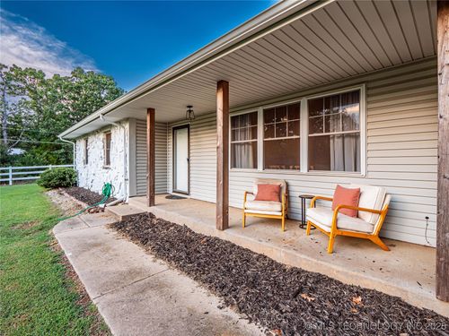 7 Oaklawn Dr, McAlester, OK, 74501-7276 | Card Image