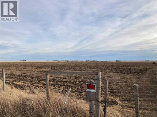 336204 Warner County, Raymond, AB, T0K2S0 | Card Image