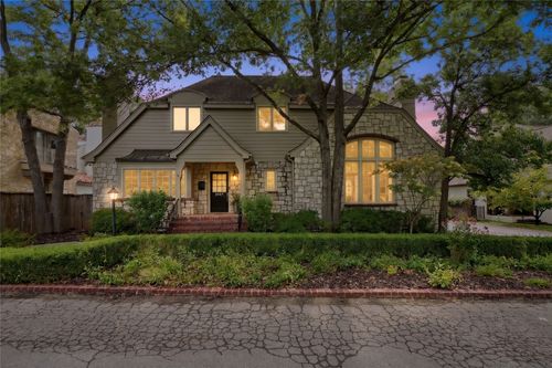 3027 S Rockford Road, Tulsa, OK, 74114 | Card Image