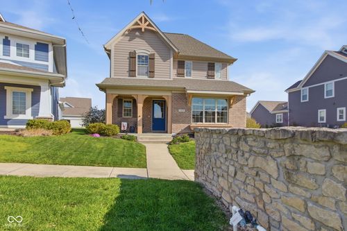 1428 Rosebank Dr, Westfield, IN, 46074-7914 | Card Image