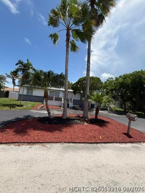 3040 Tropical Trl, Lake Worth, FL, 33462-3738 | Card Image