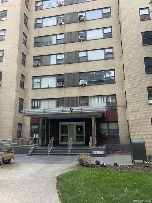 4f-9 Fordham Hill Oval, Bronx, NY, 10468-4851 | Card Image