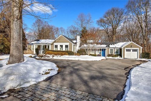 22 Lantern Ln, Barrington, RI, 02806-4868 | Card Image
