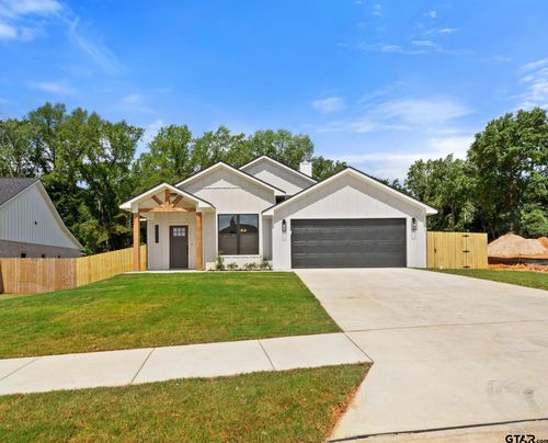 16430 Crossing Cir, Lindale, TX, 75771-1419 | Card Image
