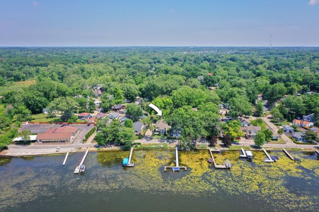 25174 W Lake Shore Dr, House other with 3 bedrooms, 3 bathrooms and 2 parking in Ingleside IL | Image 26
