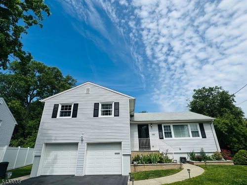727 Winchester Ave, Union, NJ, 07083-7629 | Card Image