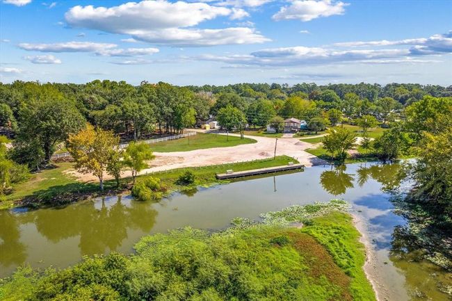 Local Amenities in the area | Image 38