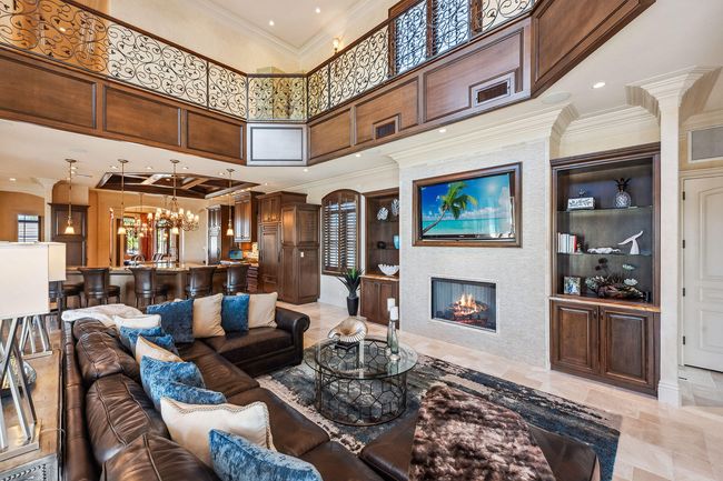 1547 Caxambas Dr, House other with 5 bedrooms, 7 bathrooms and null parking in Marco Island FL | Image 8