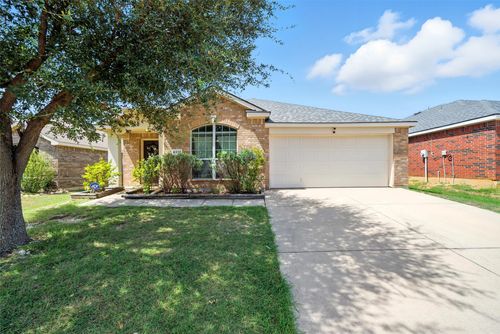 6337 Stone Lake Dr, Fort Worth, TX, 76179-7735 | Card Image
