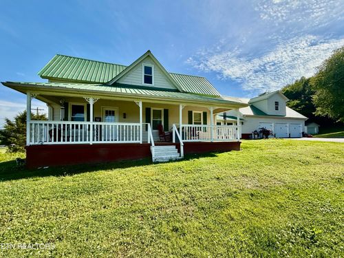 886 Old Harriman Hwy, Oliver Springs, TN, 37840-2618 | Card Image