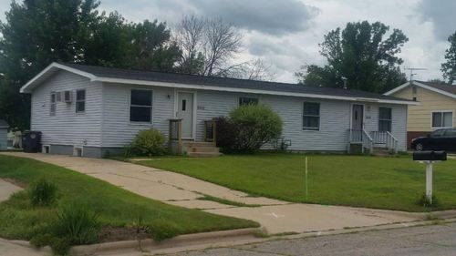 3012-30103012 N Marion Rd, La Crosse, WI, 54601-8111 | Card Image