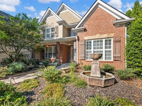 24 Douglas Dr, Jefferson, GA, 30549-6727 | Card Image