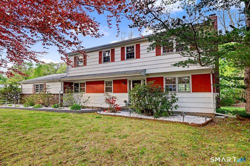 60 Rosebrook Dr, Stratford, CT, 06614-2450 | Card Image