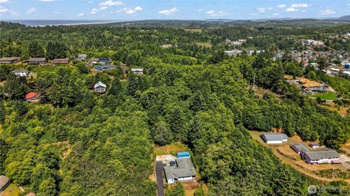 4001 4th St Sw, Long Beach, WA, 98631 | Card Image