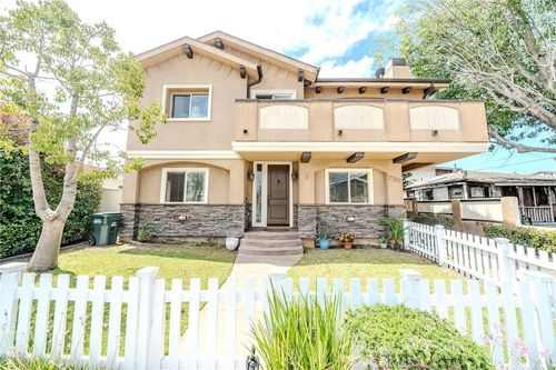 a-2702 Gates Ave, Redondo Beach, CA, 90278-2371 | Card Image