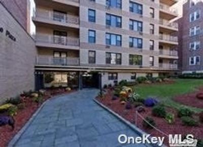 4U - 65-50 Wetherole Street, Condo with 2 bedrooms, 2 bathrooms and null parking in Rego Park NY | Image 1