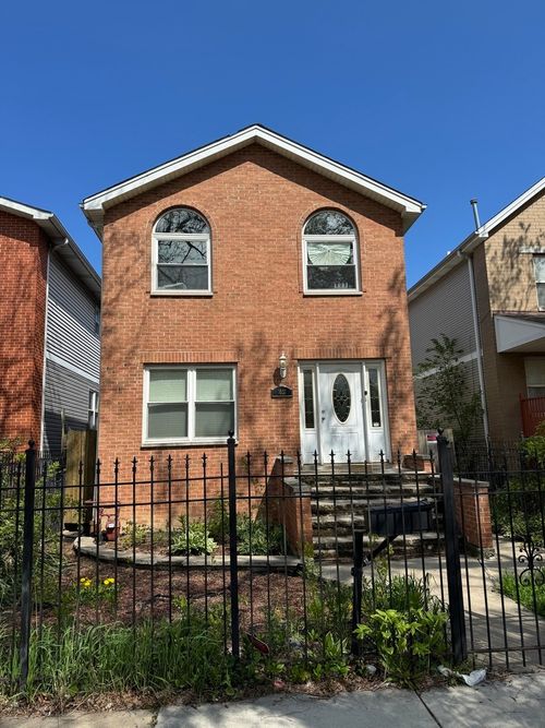 1031 N Keeler Ave, Chicago, IL, 60651-3506 | Card Image